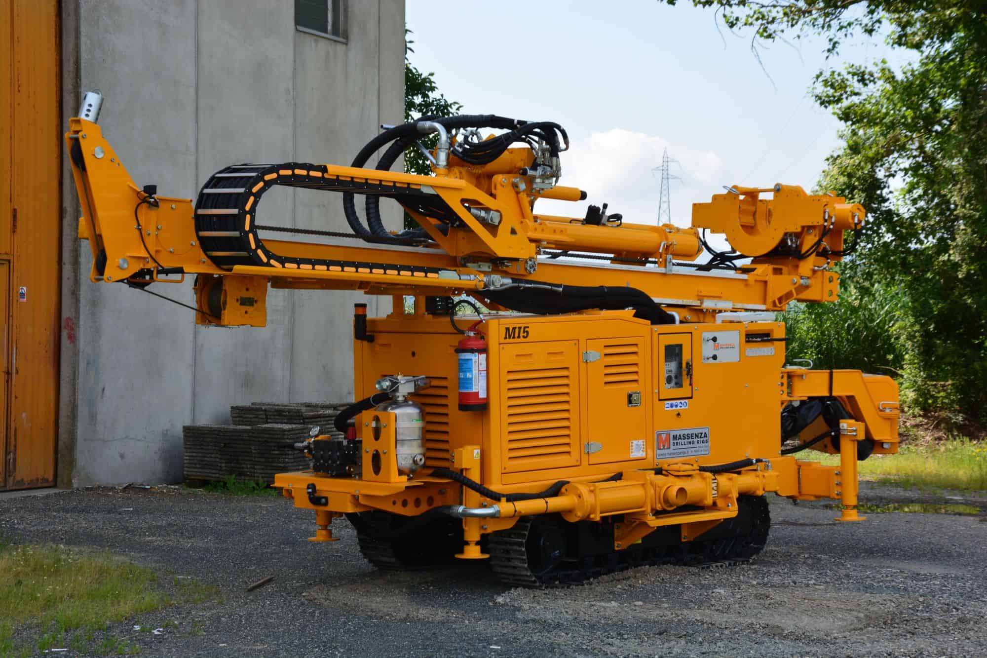 2698_Mi5_perforatrice Massenza Drilling rigs