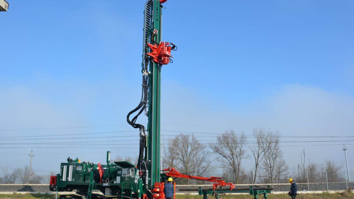 Perforatrice Mi45 Massenza Drilling Rigs
